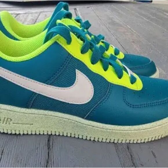 2022 Nike Kids Air Force 1 Shoes - Teal and Neon Yellow Unisex Size 4.5 - Picture 4 of 8
